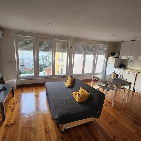 Daora Cost Apartment Lisbon