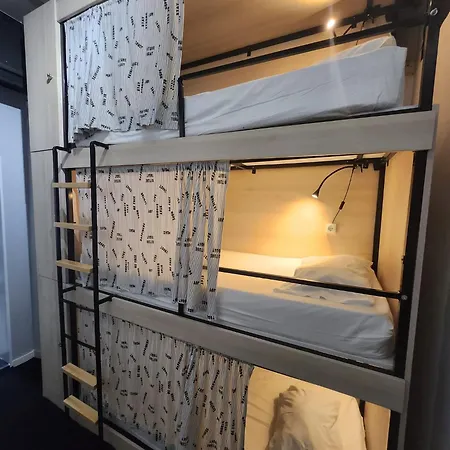 Daora Cost Apartment Lisbon