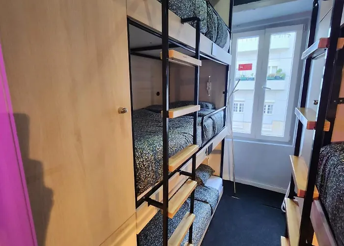 Daora Cost 리스본